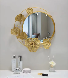 La présence des miroirs en fer, tendance actuelle dans l'industrie, améliore la perception du luxe dans les maisons et les espaces commerciaux. - Product Image 1