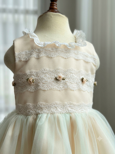 Robe de demoiselle d'honneur en maille crème avec appliques en dentelle, sans manches, en tulle, robe de soirée pour fille, robe Koko San pour fille No022 - Product Image 3