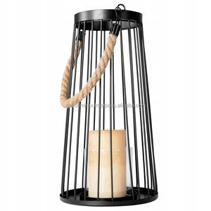 Lanterne cylindrique en métal robuste personnalisée pour la maison et les événements de fête pour les mariages de Noël fabriqué en Inde - Product Image 2