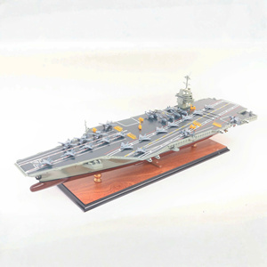 Portaaviones USS GERALD R. FORD CVN 78, Modelo de Madera Hecho a Mano, Decoración para el Día del Padre, Colección para el Hogar - Product Image 1