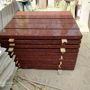 Stèles funéraires, monuments et commémorations en granit rouge impérial - Product Image 3