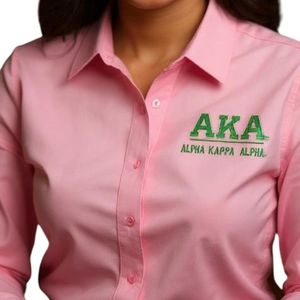 Camisa Oxford Rosa de Manga Larga para Mujer con Botones y Logotipo Bordado en Verde, Estilo Casual de Negocios, Uniforme de Oficina de Algodón, Moda - Product Image 6
