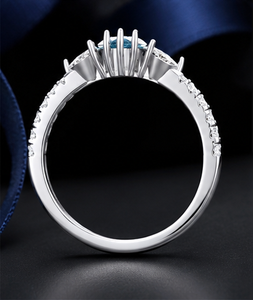 Bague de mariage en or 14 carats plaqué rhodium avec trois diamants de laboratoire bleus fantaisie taille marquise et taille triangle, bijou de mariée, cadeau - Product Image 6