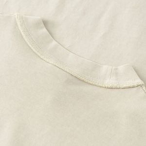 เสื้อยืดหลวมๆ สำหรับผู้ชาย พร้อมกางเกงขาสั้นสีพื้น ดีไซน์มีลายด้านหน้า ชุดเสื้อยืดและกางเกงขาสั้นเรียบง่ายแบบกำหนดเองได้ ลดราคาสุดร้อนแรงช่วงซัมเมอร์ - Product Image 5