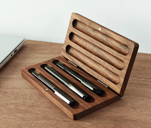 Étui à stylos en bois avec 3 emplacements, boîte à stylos en bois gravée sur mesure, porte-stylos en bambou de haute qualité pour stylos à bille par sublimation - Product Image 1