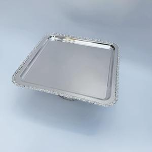 ฐานวางเค้กดีไซน์หรูหราเคลือบเงินพร้อมขอบคริสตัล เหมาะสำหรับตกแต่งบ้าน งานแต่งงาน และงานเลี้ยงวันเกิด - Product Image 4