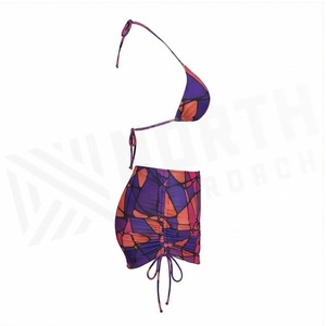 Ensemble bikini 2 pièces à imprimé géométrique pour femmes, haut à col licou avec bas en jupe, maillot de bain extensible - Product Image 3
