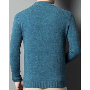 Suéter de Punto Personalizado para Hombre de NURJENNA INDUSTRIES, Cuello Redondo, 100% Lana Gruesa, Antipilling, Transpirable, para Invierno - Product Image 3