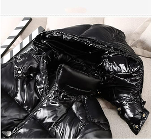 Chaqueta de plumón brillante para hombre, ligera, parka de invierno con capucha, abrigo acolchado con cremallera para esquiar y uso casual. - Product Image 2