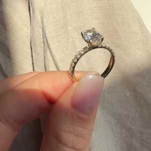 Bague de fiançailles en or massif 10K avec diamant de laboratoire ovale, halo caché, solitaire, bande droite, bagues assorties symétriques, vente en gros IGI - Product Image 6
