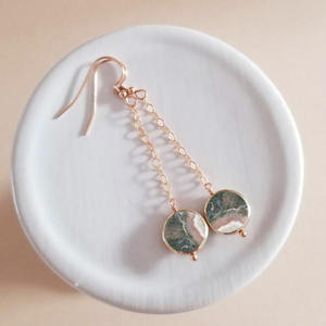 Boucles d'oreilles pendantes en agate mousse en forme de pièce de monnaie, pierre précieuse naturelle verte, plaqué or rose, bijoux faits à la main pour femmes - Product Image 1