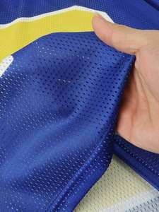 Camiseta Deportiva Unisex Estilo Vintage Azul y Amarillo, Número 23, Marca Privada, Hecho en EE. UU. - Product Image 4