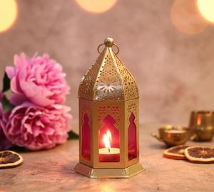 Lanterne décorative en fer doré de style arabe, créations antiques, porte-bougie vintage, mini, suspendue ou à poser, faite à la main, résistante à la chaleur - Product Image 1