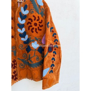 Uzbek <b>Women's</b> <b>Velvet</b> <b>Jacket</b> Handmade Floral Embroidery <b>Jacket</b> Inside Cotton Lining <b>Jacket</b> With <b>Women</b> Winter <b>Jacket</b> - Product Image 5