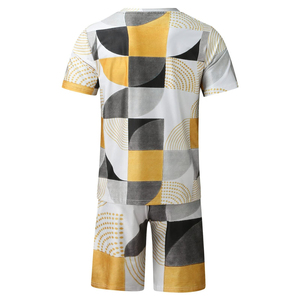 Ensemble d'été imprimé pour homme, style streetwear, 2 pièces, t-shirts à manches courtes et shorts, prix de gros - Product Image 2