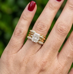 Anillo de Diamantes Cultivados en Laboratorio con Corte Radiante de 3 Quilates, Color E, Claridad VVS2 VS1, Certificado, Juego de Cuatro Piezas, Chapado en Oro de 10K/14K/18K, para Novia - Product Image 5