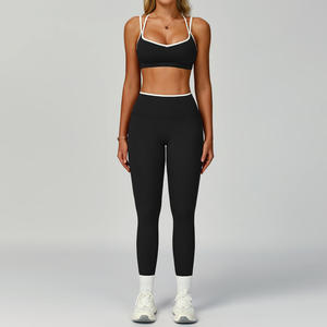 Nuevo Diseño 2026: Conjunto Deportivo de 4 Piezas para Mujer, Tejido Suave, Transpirable, de Secado Rápido, Tops con Espalda Cruzada, Ropa Deportiva Moderna para Gimnasio y Actividades al Aire Libre, Color Sólido - Product Image 4