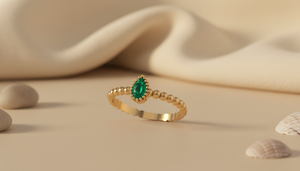Bague artisanale en or 10 carats avec émeraude taille poire et verre, directement de l'usine, avec bande perlée délicate, bijoux à superposer - Product Image 2