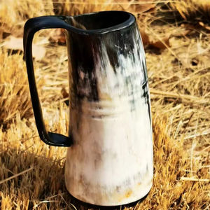 Moderna y Elegante Taza de Cerveza de Cuerno de Búfalo Natural, Reutilizable, Apta para Lavavajillas, Personalizable, Precio Bajo - Product Image 1