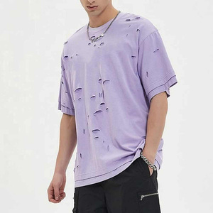 T-shirts pour hommes effet vieilli, coton lavé vintage, détails déchirés, aspect délavé, tissu doux et respirant, tenue décontractée et streetwear - Product Image 3