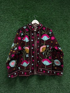 Veste en velours de coton brodée Suzani pour femme, style bohème, col montant, motif floral, faite à la main, ethnique, vintage, coupe ample, décontractée, tendance - Product Image 1
