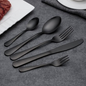 Ensemble de couverts en métal minimaliste noir mat, compatible lave-vaisselle, pour la restauration - Product Image 1