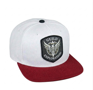 Casquettes Snapback Vietnamiennes à Visière Plate 6 Panneaux Bicolores Logo Brodé 3D Personnalisé Forme Structurée Pour Hommes Pour Femmes Streetwear - Product Image 1