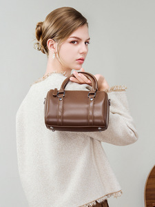 Bolsos de Mano Personalizados de Cuero Genuino para Mujer, Bolsos de Cuero Rojo de Piel de Vaca, Bolsos Cruzados de Gran Capacidad, Bolsos Tote Retro - Product Image 2