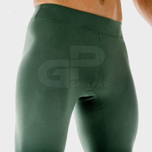 Pantalones de compresión deportivos para hombre, material de secado rápido, diseñados para entrenamientos en el gimnasio, entrenamiento al aire libre y fitness diario. - Product Image 6