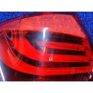 ไฟท้ายซ้ายมือสอง รุ่น 5 ซีรีส์ รหัส 17346201 - Product Image 2