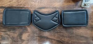 Harnais de cheval Rub International en cuir véritable léger et durable, noir et marron, taille personnalisable, logo, pliable, sangle réglable - Product Image 3