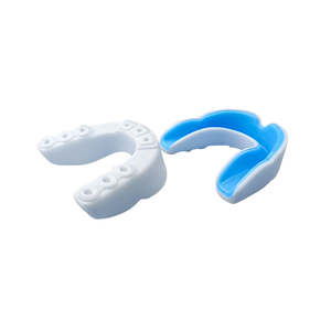 EVA บดฟันปากยามที่กําหนดเองหลากสีเป็นมิตรกับสิ่งแวดล้อมมวยปากยามสําหรับมวยบาสเกตบอลฟันป้องกัน - Product Image 5