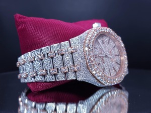 Montre de luxe en acier inoxydable à mouvement quartz avec cadran en verre et affichage à aiguilles, étanche, idéale pour les affaires et les soirées, vente en gros - Product Image 3