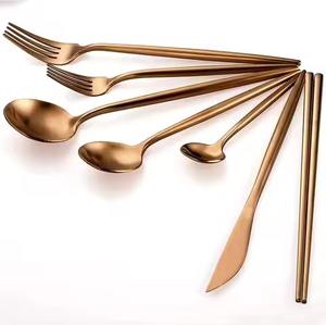 Ensemble de couverts de table en acier inoxydable finition miroir pour événements (cuillère, fourchette, couteau) - Product Image 1