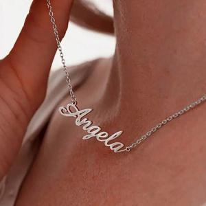 Nuove Collane con Ciondolo Personalizzato alla Moda in Acciaio Inossidabile Placcato Oro, Gioielli Impermeabili per Donne e Ragazze - Product Image 1