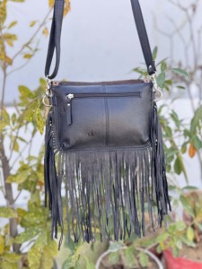 Nouveauté : Sac à franges en cuir de vachette véritable, sac bandoulière en cuir travaillé à la main, sac bohème gypsy fait main, sacs multi-usages - Product Image 4