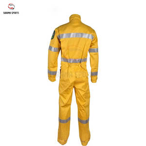 Combinaison de travail de haute qualité pour hommes avec bandes réfléchissantes, combinaison imperméable, veste de travail d'extérieur et ensembles de combinaisons de travail - Product Image 4