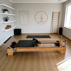 Appareil de Pilates en bois de hêtre de luxe pour le renforcement du tronc, idéal pour les entraînements à domicile - Product Image 2