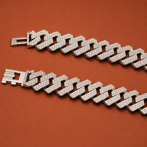 Cadena Cubana Miami Iced Out con Diamantes de Laboratorio Estilo Hip Hop - Product Image 4