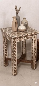 Table d'appoint moderne en os incrusté, artisanale et écologique |   Décoration de la maison pour baptême, meubles - Product Image 4