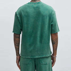 Nouvel ensemble tendance d'été pour hommes : short et t-shirt à manches courtes en coton/polyester délavé, couleur unie, confortable pour l'extérieur - Product Image 4