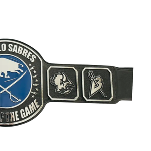 เข็มขัดนักกีฬา Buffalo Sabres Player of the Game - เข็มขัดกีฬาแบบปรับแต่งได้พร้อมโลโก้ทีม - ของสะสมระดับพรีเมียมสำหรับแฟนฮอกกี้ - Product Image 3