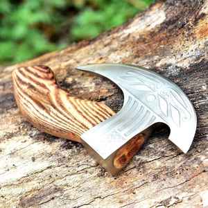 Hacha para Pizza Hecha a Mano de Alta Calidad, Forjada en Acero con Alto Contenido de Carbono, Estilo Vikingo, con Funda de Cuero y Madera Tallada para Cortar - Product Image 5