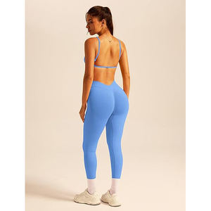 Conjunto de Yoga Energy Return para Mujer, Sujetador Deportivo Sin Costuras, Leggings de Cintura Alta, Bolsillos para Estabilización Muscular, Nailon y Elastano - Product Image 4