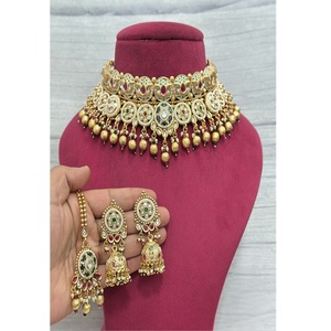 Adorable Collar y Pendientes Rajwadi de Imitación de Perlas Finas Chapados en Oro, Hechos a Mano, Inspirados en Sabyasachi, de la Mejor Calidad, para Bodas y Fiestas - Product Image 1