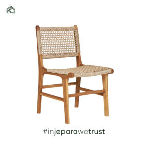 เก้าอี้รับประทานอาหารกลางแจ้งสไตล์โมเดิร์นเรียบหรูคุณภาพสูง ทำจากไม้สักแท้ พร้อมเชือกหวาย ทนทานต่อสภาพอากาศ เป็นมิตรกับสิ่งแวดล้อม - Arata - Product Image 3
