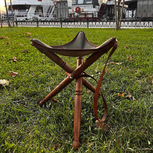 Taburete de caza de cuero hecho a mano de lujo, plegable, con trípode, proveedor mayorista OEM, logotipo personalizado, muebles de exterior en venta - Product Image 4