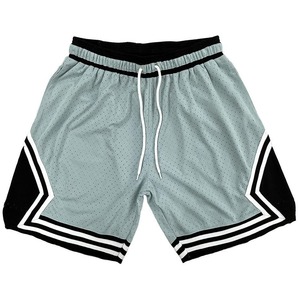 Pantalones Cortos de Baloncesto Grises para Hombre, Paneles Laterales Negros, Ribete Blanco, Transpirables, de Secado Rápido, de Lona Ecológica, para Entrenamiento Deportivo en el Gimnasio - Product Image 2