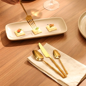 Juego de Cubiertos de Bambú Inspirado en la Naturaleza (Cuchillo, Tenedor, 2 Cucharas) con Nodos Botánicos Esculpidos para una Mesa de Lujo con un Toque Orgánico - Product Image 5