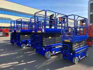 Plateforme élévatrice à ciseaux hydraulique mobile autopropulsée pour fauteuil <span class=keywords><strong>roulant</strong></span>, pour le nettoyage des vitres - Product Image 2